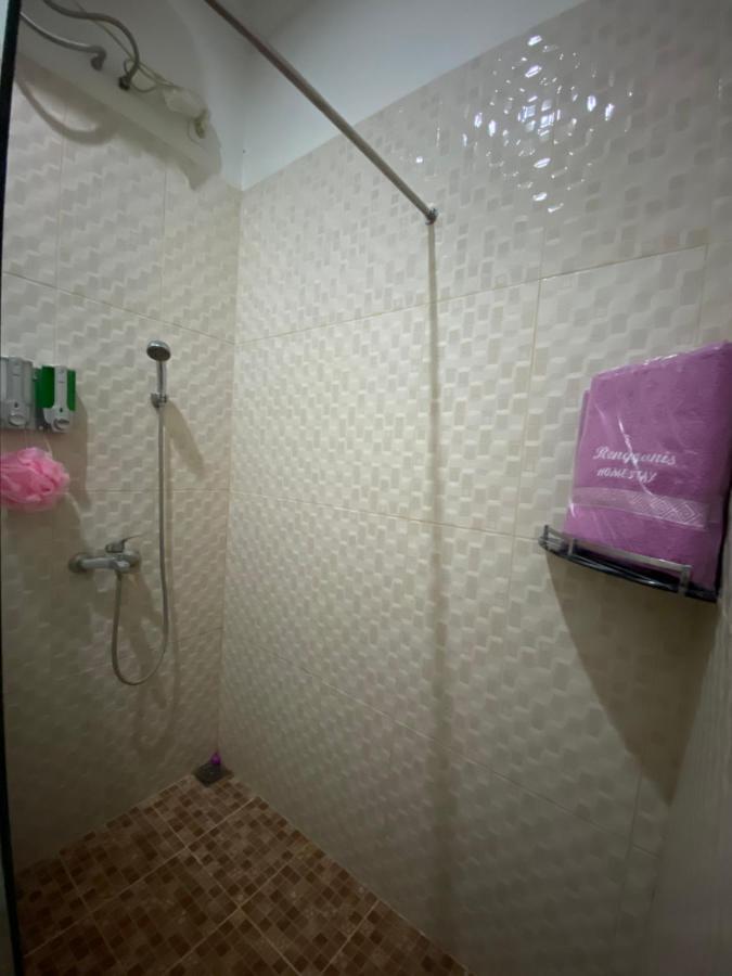 Rengganis Homestay Джок'якарта Екстер'єр фото