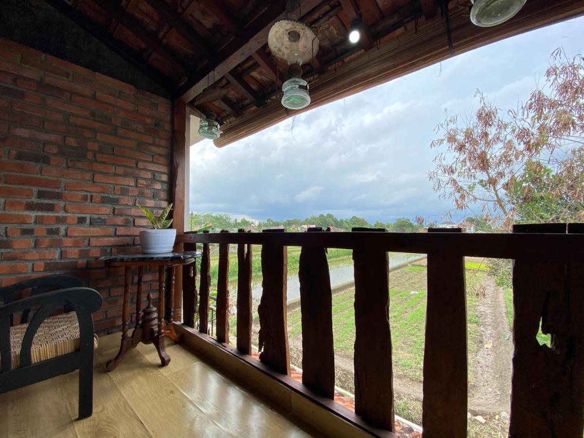 Rengganis Homestay Джок'якарта Екстер'єр фото